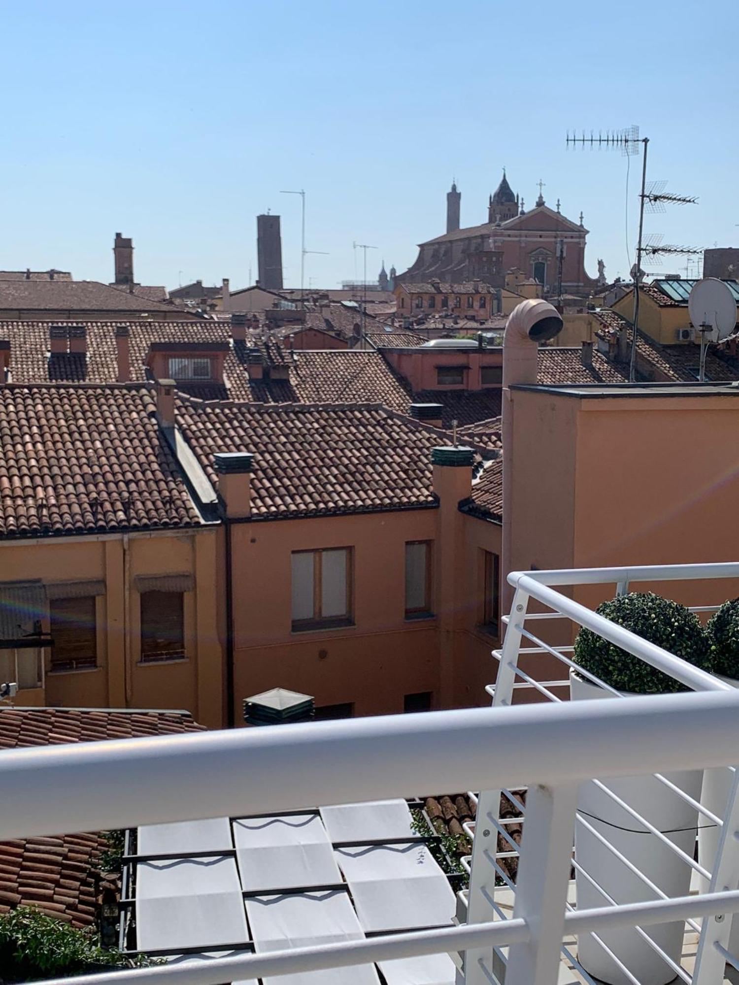 L'Attico Dell'Edera Lägenhet Bologna Exteriör bild
